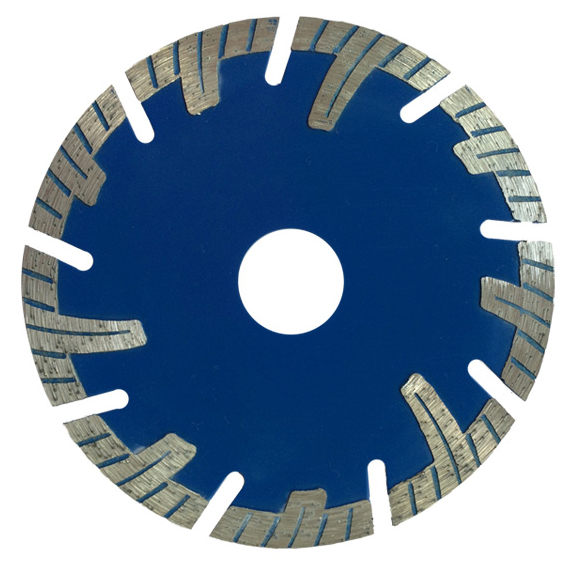 High precision High-ranking diamond turbo saw blade
